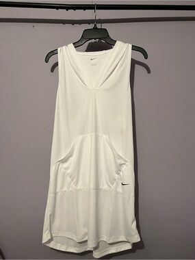 Nike Swim Hooded Coverup